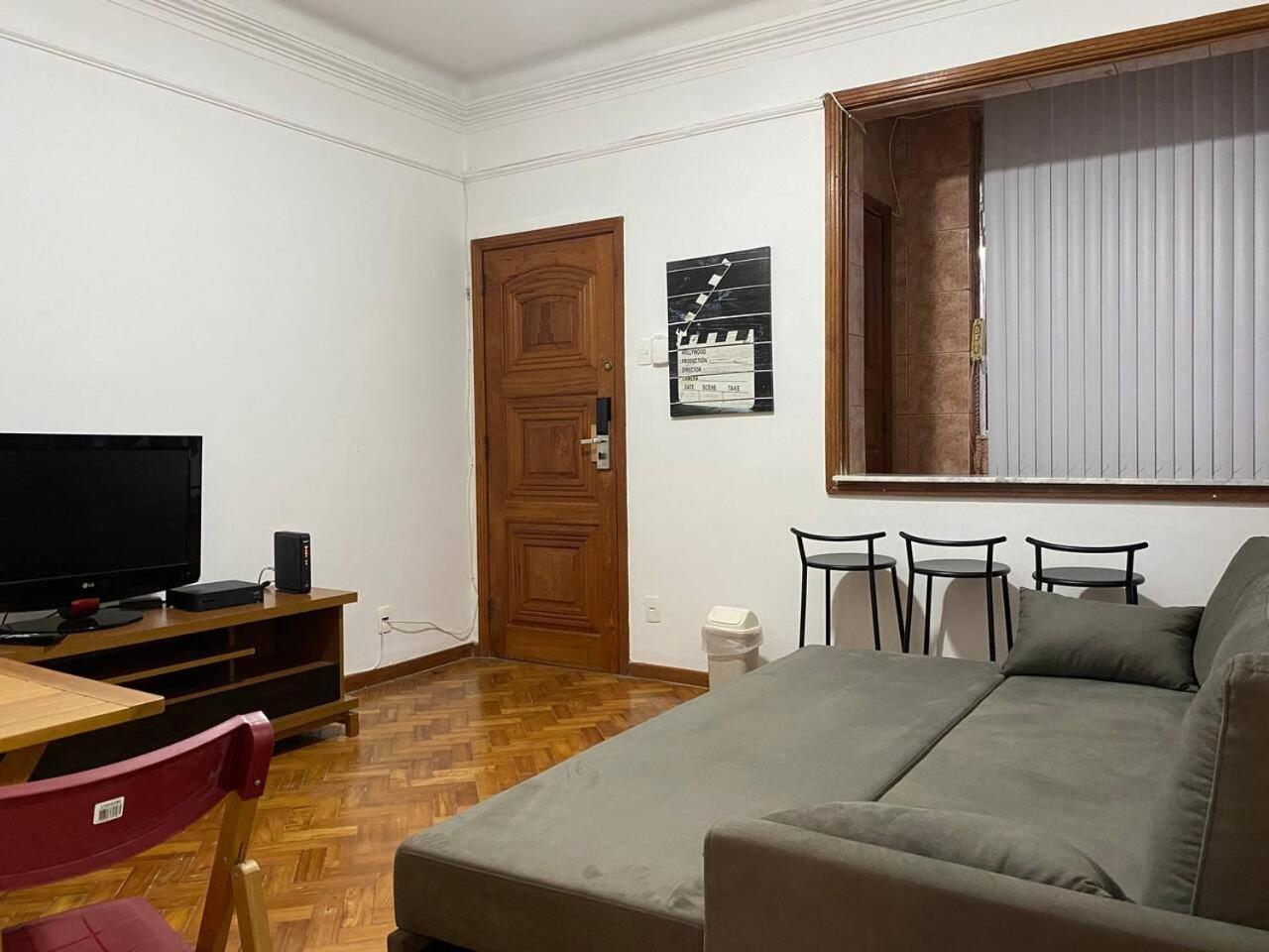 Apartamento Aconchegante Na Orla De Copacabana - Rio de Janeiro — Photos 2